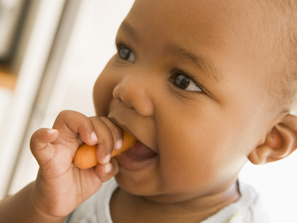 Alimentación del Bebé: Guía para saber que debe comer - Mama Mimada