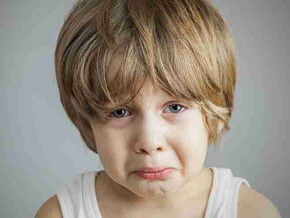 Niño a punto de llorar